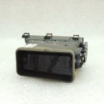 Mazda 6 GJ GL instrumentu paneļa ventilācijas caurule centrālā labajā pusē GHP96491XB02