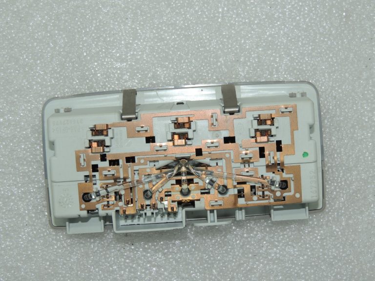 Opel Insignia A Interjera apgaismojums Jumta apgaismojums priekšējais 22774321