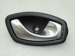Renault Laguna III Ручка двери салона правая 806700005R