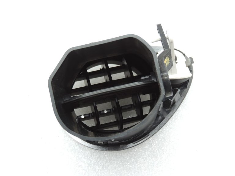Renault Clio III Gaisa ventilācijas atvere Gaisa ventilācijas atvere Priekšējā kreisā 7701061207