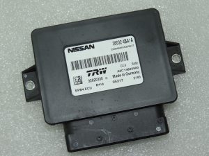 Nissan Qashqai J11 stāvbremžu ECU modulis 360324BA2A 360324BA1A