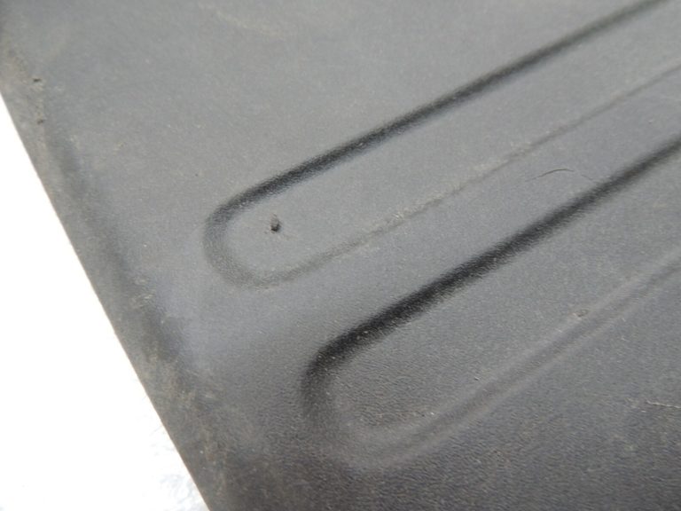 Toyota Hilux VII priekšējo dubļu atloku komplekts 766210K110 766220K110