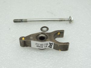 Toyota Hilux VII 2.5 D-4D 2KD-FTV Iesmidzināšanas sprauslas turētājs 2369530020 9020910