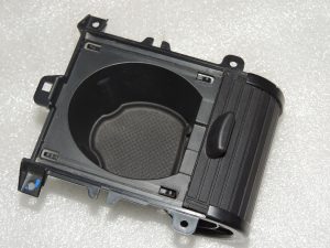 Toyota Avensis T27 cup holder 5562505020 5883805010