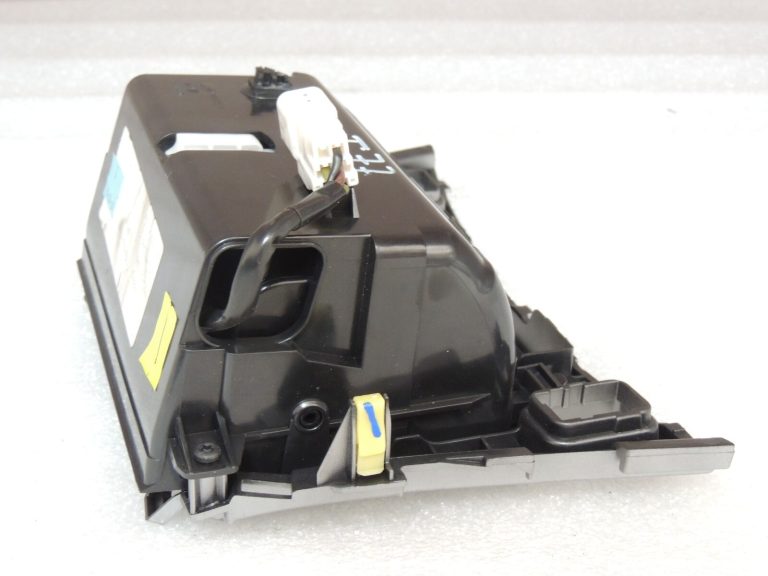 OEM Toyota Avensis T27 pelnu trauks 7411005211