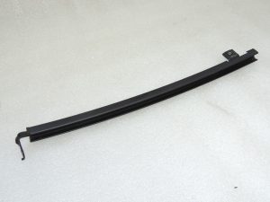 Suzuki SX4 S-CROSS Aizmugurējā stikla vadītāja labā 81770-61M00