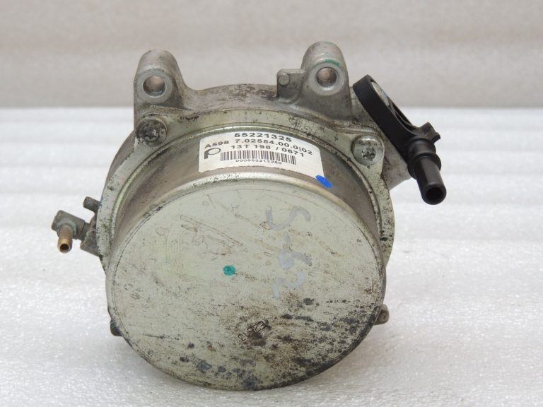 Suzuki Alfa Romeo Fiat Fiat Opel Saab Lancia 1.6 1.9 2.0 Vakuuma sūknis 18130-79J81