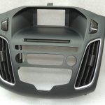 Ford Focus III instrumentu paneļa vāks ar ventilāciju 1932557
