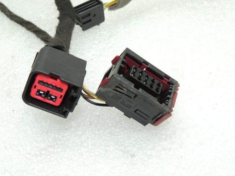 OEM Opel Insignia A durvju instalācija aizmugurējā labajā pusē 13263338
