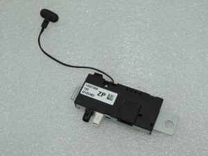 Opel Insignia A virsbūves vadības bloka modulis antenas pastiprinātājs 13327068