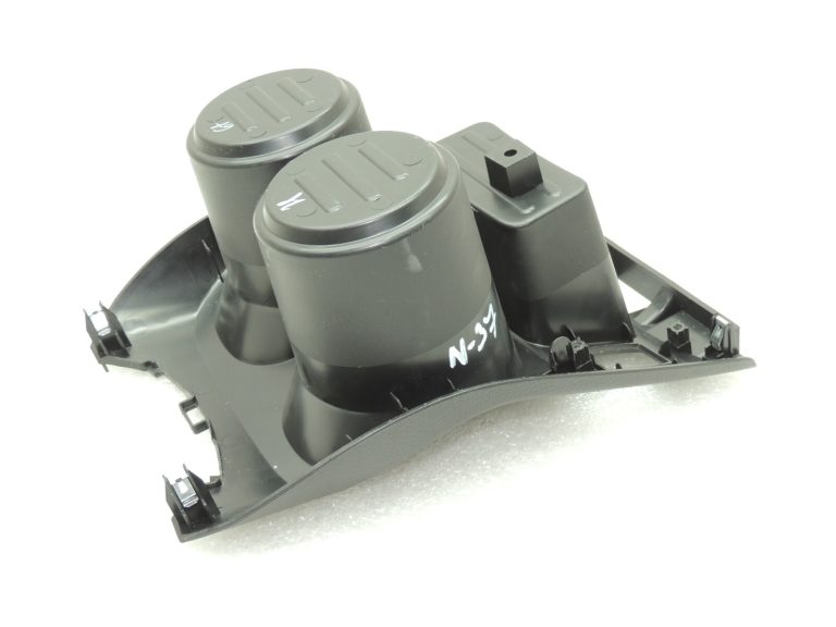 Nissan Qashqai J11 tases turētājs centrālā konsole 969664EA0A