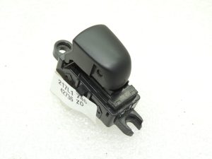 OEM Nissan logu regulatora slēdzis kreisais vai labais priekšējais kreisais 254114CE0A