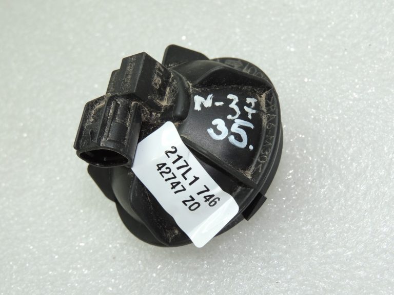 Nissan Qashqai J11 priekšējo lukturu remonts priekšējais kreisais 260604EH2A