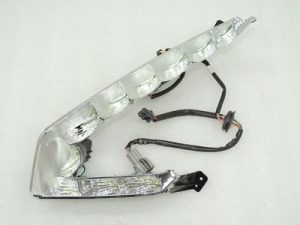 Nissan X-Trail T32 LED priekšējo lukturu remonta tiesības 260104CC1C