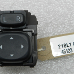 Toyota Avensis T27 oriģinālais atpakaļskata spoguļa slēdzis 8487205030
