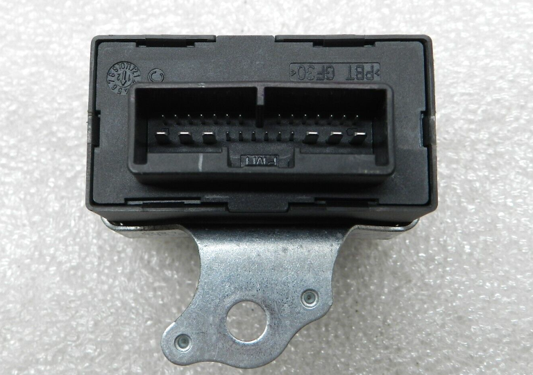 Toyota Avensis T27 oriģinālais tīrītāju relejs 85940-05060