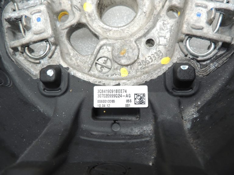 VW Sharan 7N Daudzfunkcionālais ādas stūres rats 3C8419091BEE74 3C8419091CBE74 3C8419091CBE74