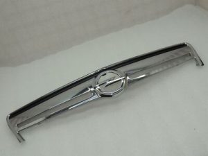 Opel Antara priekšējā režģa apšuvums hromēts 25951297