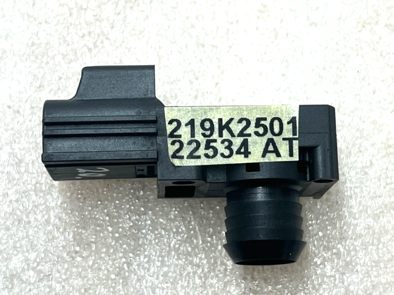 Kia Hyundai Bremžu pastiprinātāja sensors 0261230205