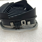 BMW E46 priekšējā radiatora režģa labā puse 8159624 71138159624