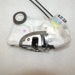 Toyota Corolla E18 Durvju slēdzene priekšējā kreisā 69040-02490 6904002490