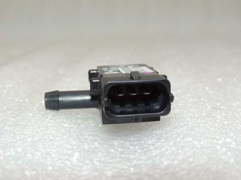Oriģinālais Opel izplūdes spiediena sensors 55566186