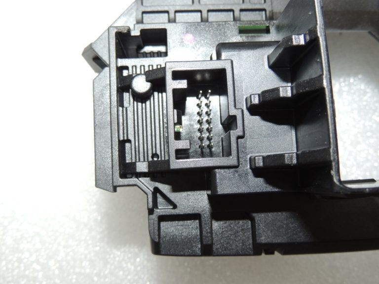Ford Focus III Stūres kolonnas vadības bloks 1926630 AV6T-6475-AD