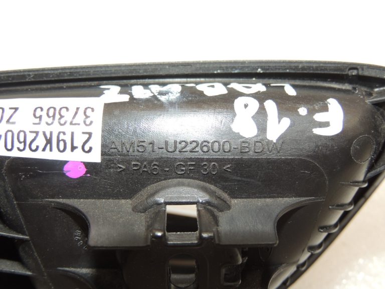 Ford Focus III Iekšējo durvju rokturis aizmugurējais labās puses 1746825 AM51-U22600-BE3JA6