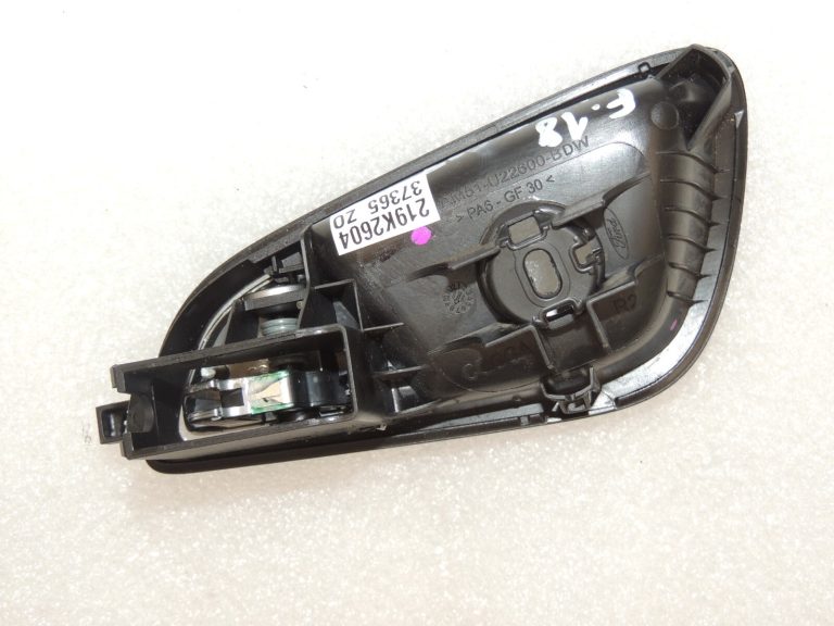 Ford Focus III Iekšējo durvju rokturis aizmugurējais labās puses 1746825 AM51-U22600-BE3JA6