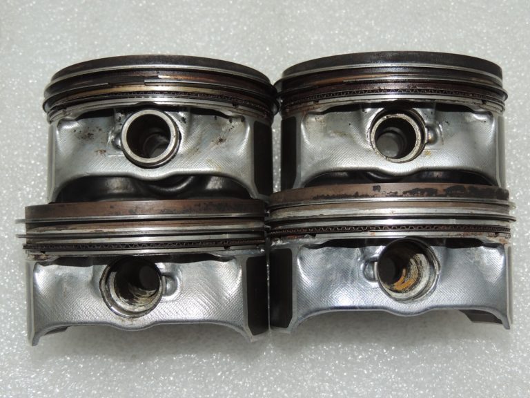 4x OEM virzuļa Opel 1.8i A18XER ar gredzeniem standarta 55567934 55568927 12992353