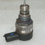 Volvo D3 D3 D4 D5 2.4 2.0 D5204T2 Degvielas spiediena sensors Spiediena sensors Spiediena vārsts.