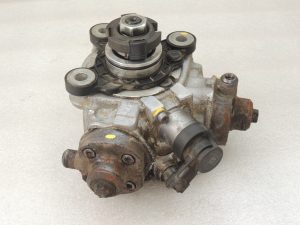 OEM BOSCH Volvo V70 C30 S80 S60 XC60 S40 II V50 V60 2.0D 2.4D augstspiediena sūknis