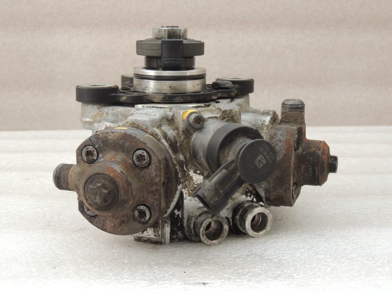 OEM BOSCH Volvo V70 C30 S80 S60 XC60 S40 II V50 V60 2.0D 2.4D augstspiediena sūknis