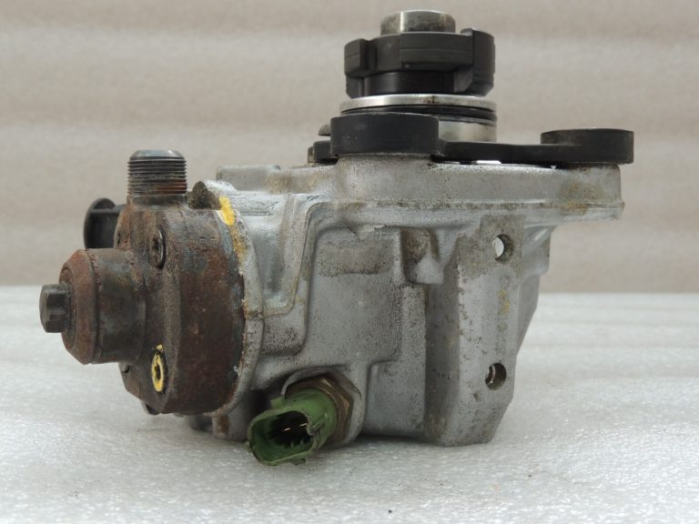 OEM BOSCH Volvo V70 C30 S80 S60 XC60 S40 II V50 V60 2.0D 2.4D augstspiediena sūknis