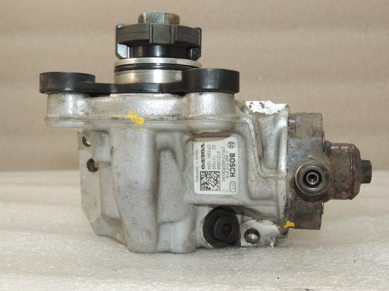OEM BOSCH Volvo V70 C30 S80 S60 XC60 S40 II V50 V60 2.0D 2.4D augstspiediena sūknis