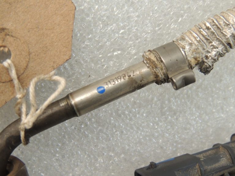 Volvo V60 2.0D Izplūdes gāzu temperatūras sensors 31431049 31319842