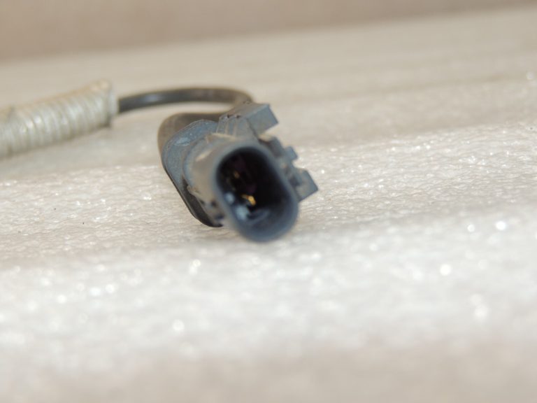 Volvo V60 2.0D Izplūdes gāzu temperatūras sensors 31431049 31319842