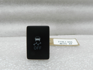Toyota Avensis T27 Estate Original ESP OFF switch 8498805020