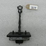 Toyota Avensis T27 Kombi Oriģinālais durvju ierobežotājs priekšējais labais 6861005051