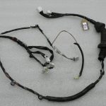 Toyota Avensis T27 Kombi Oriģinālā instalācija durvju logu regulators priekšējais kreisais