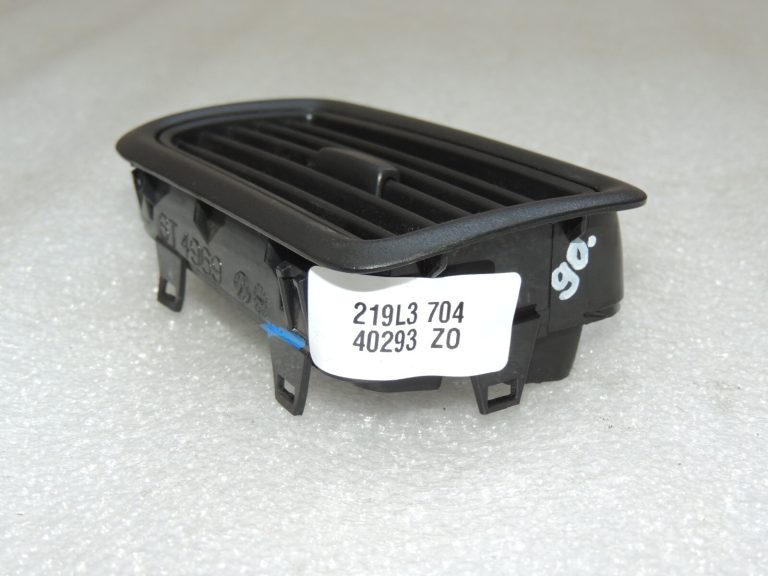 Fiat Doblo 263 Opel Combo D instrumentu paneļa ventilācijas atveres priekšējais kreisais 735498107