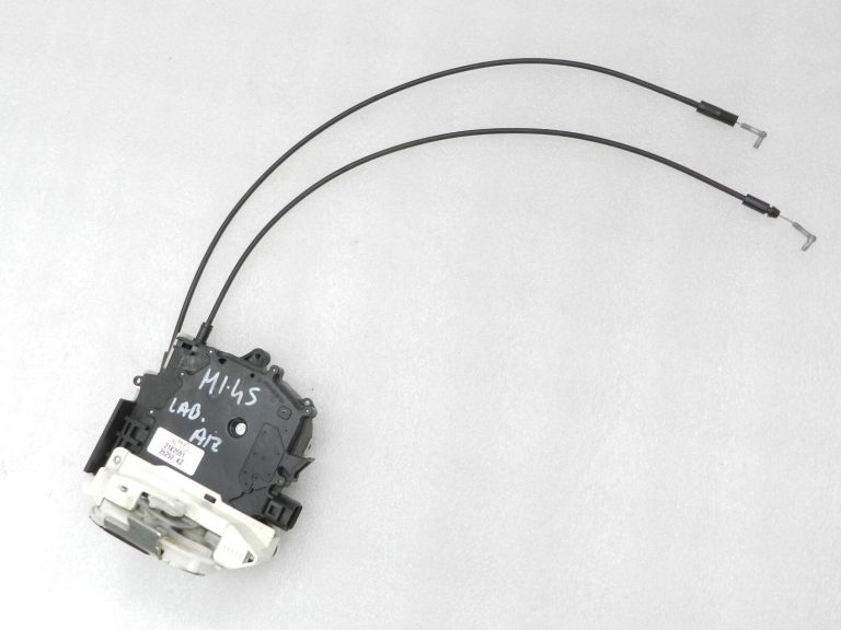 OEM Citroen C-Crosser aizmugurējā labā durvju slēdzene 9138 R0, 9138R0