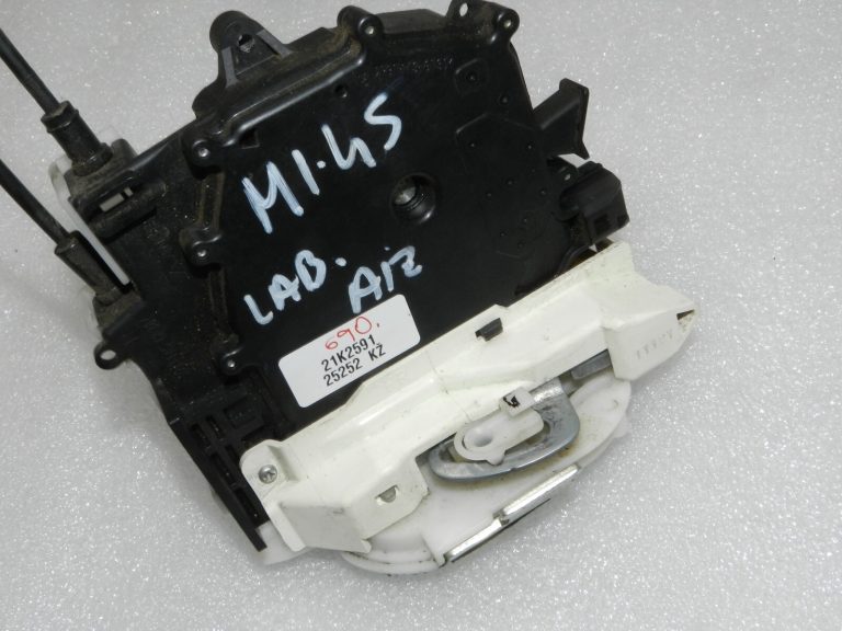 OEM Citroen C-Crosser aizmugurējā labā durvju slēdzene 9138 R0, 9138R0
