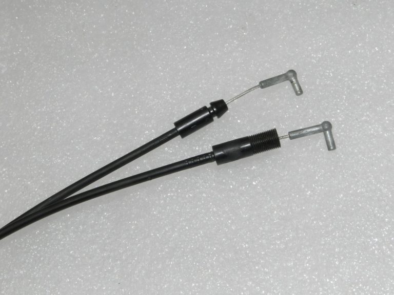 OEM Citroen C-Crosser aizmugurējā labā durvju slēdzene 9138 R0, 9138R0
