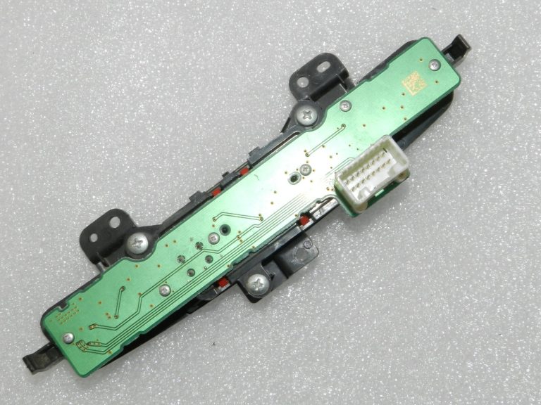OEM Mitsubishi Lancer VIII Evo X avārijas brīdinājuma slēdzis gaisa spilvena brīdinājuma gaisma 8002B680XA