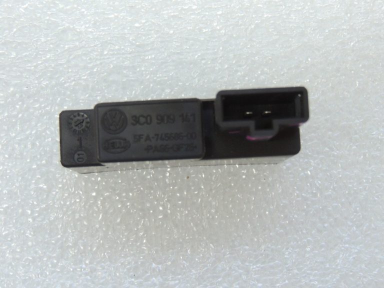 VW Sharan 7N bezatslēgas iekāpšanas sistēmas antena 3C0909141