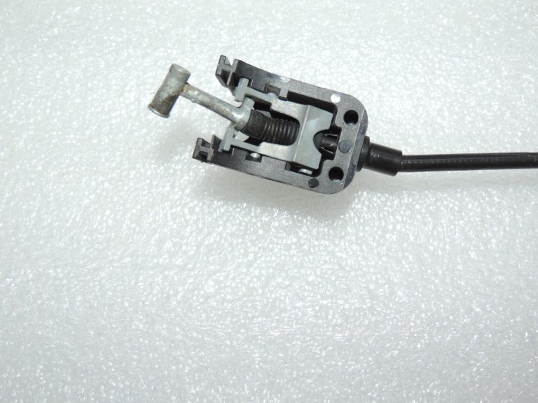 VW Sharan 7N bīdāmo durvju trosīte 7N0839018E 7N0839018F