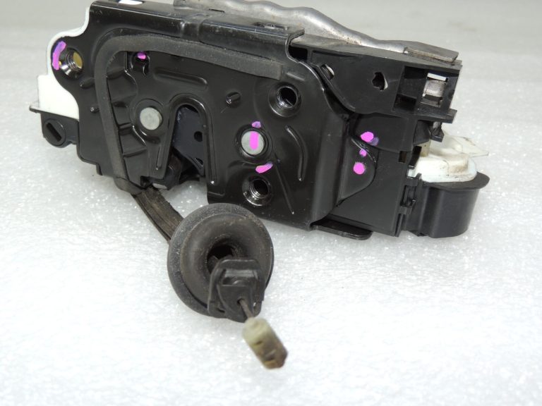 VW Sharan Seat Alhambra Durvju slēdzene priekšējā labā 5K1837016H