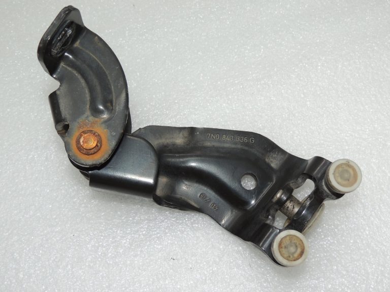 VW Sharan 7N Rullīšu vadotne bīdāmajām durvīm pa labi 7N0843336H