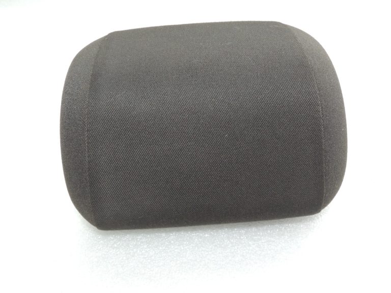 Opel Astra J aizmugurējie sēdekļi Pagalvji labajā pusē 13404789 13354909 13363801